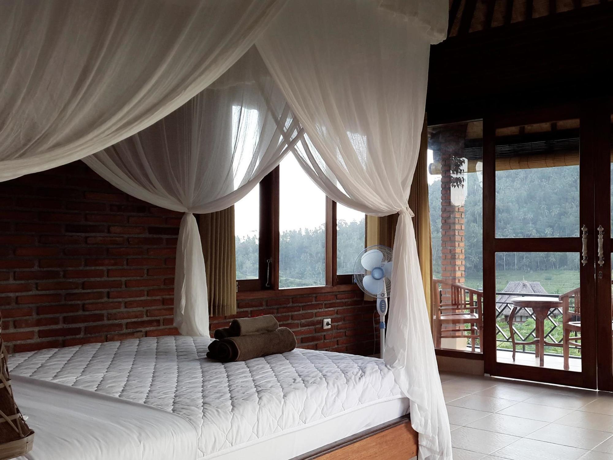 Embang Homestay Sidemen  Εξωτερικό φωτογραφία